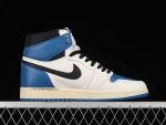 Air Jordan 1 Retro High OG SP Fragment x Travis Scott 2