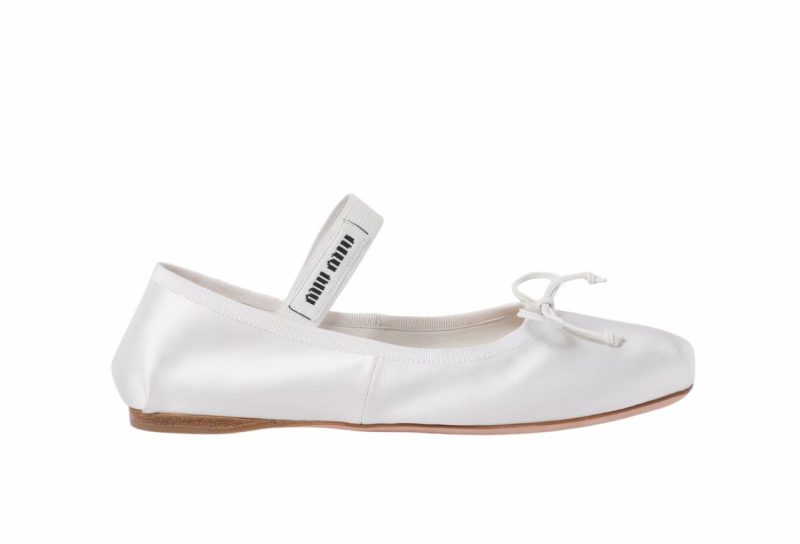 Satin ballerinas white.jpg