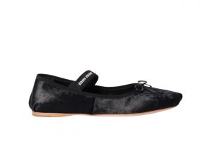 Velvet ballerinas black.jpg