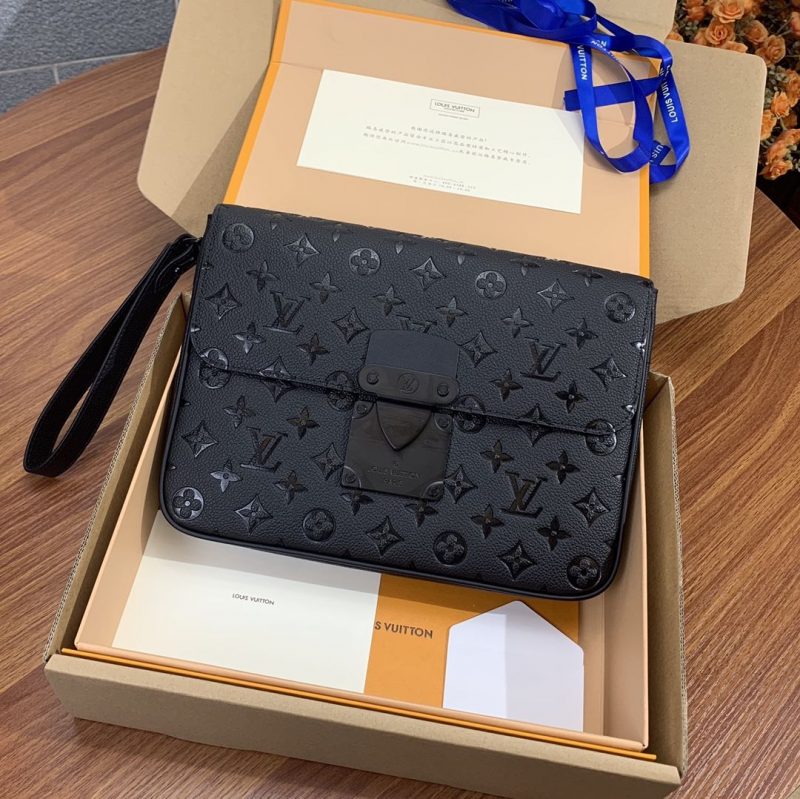 lv borsa uomo 4qfqk.jpg