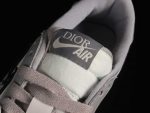 Air Jordan 1 Retro Low Dior 7